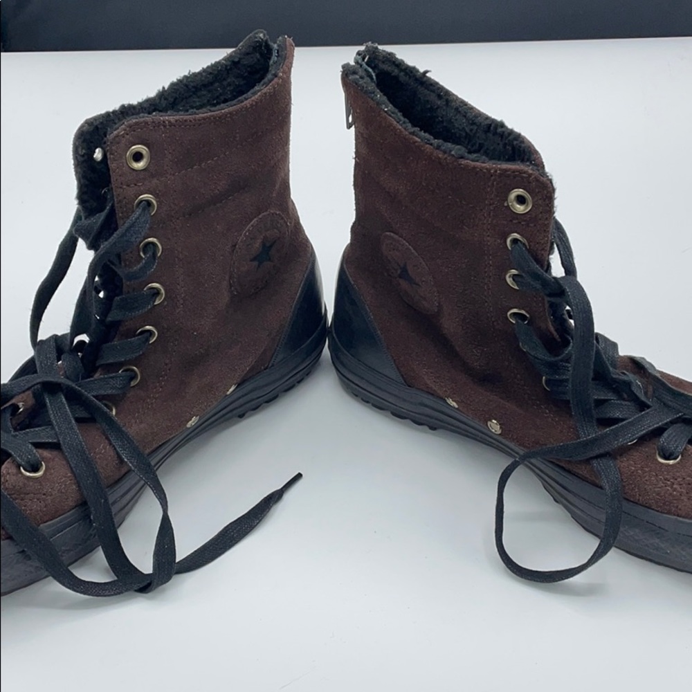 Converse Boots